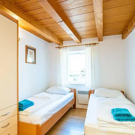 Foteza - Duplex Two Bedroom Second Third Floor Appartement *