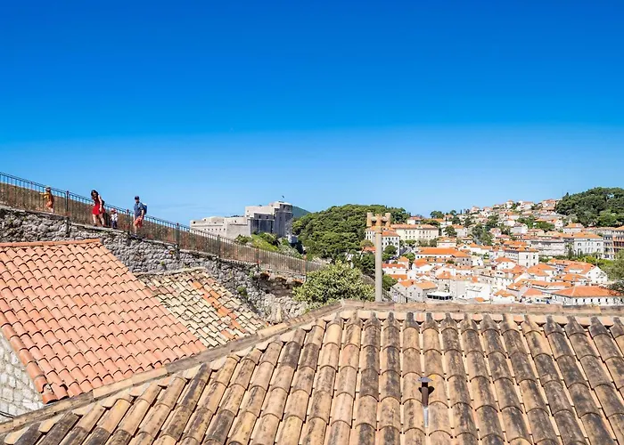 Foteza - Duplex Two Bedroom *